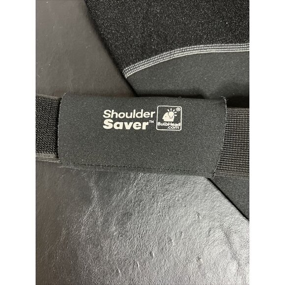 Shoulder Saver Compression Shoulder Support Universal Fit - Picture 2 of 7